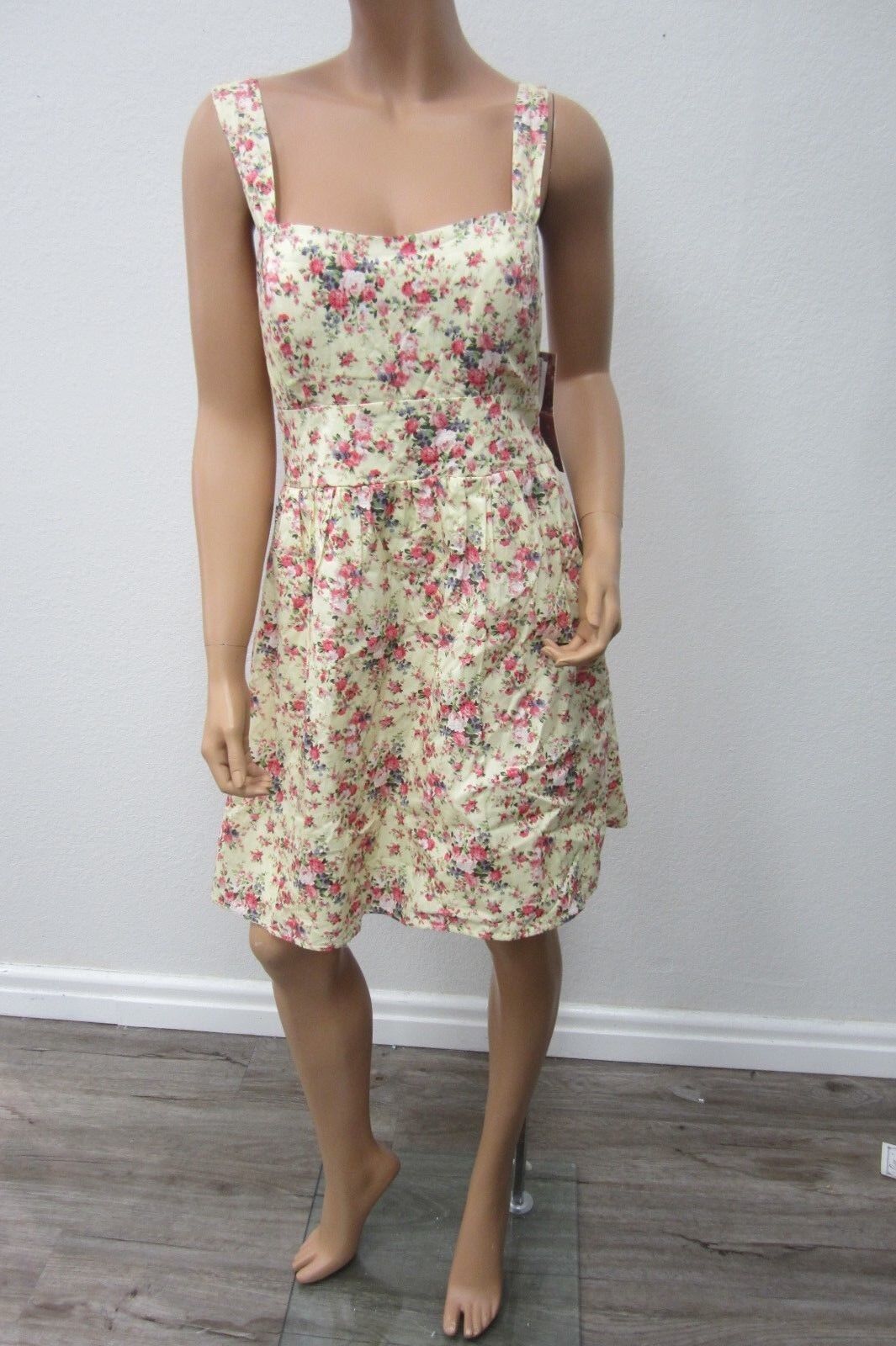 *NWT* EMERALD SUNDAE SLEEVELESS  SEXY COTTON FLORAL  DRESS SIZE 13