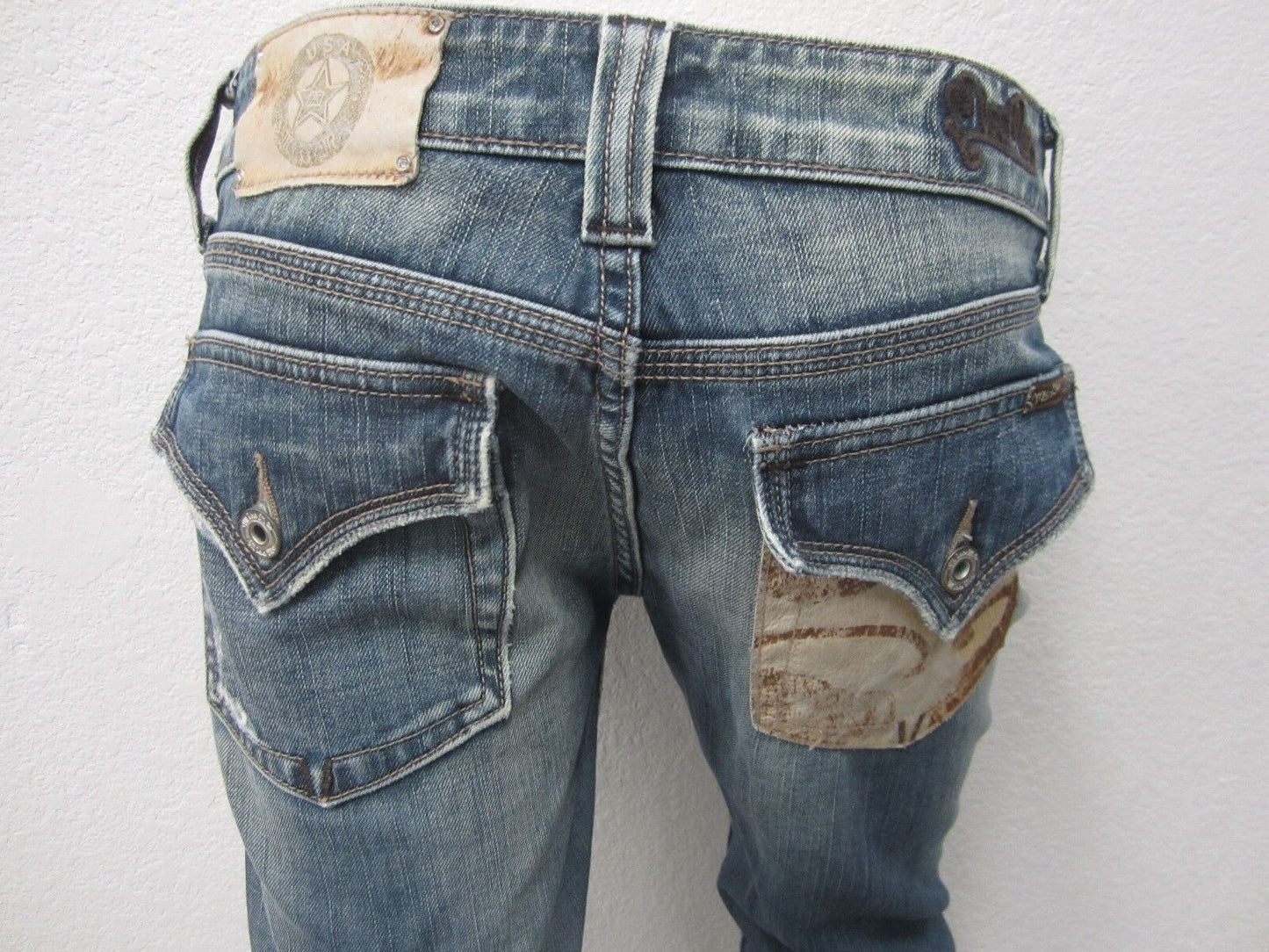 NEAR MINT MISS ME~COWHIDE FLAP POCKET BOOT JEANS JP4530~28 X 33~EUC