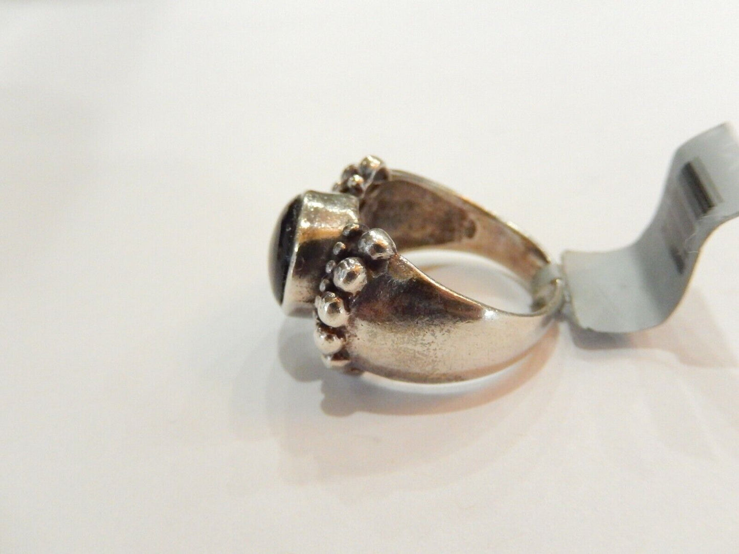 *VINTAGE*  STERLING SILVER BLACK ONYX SOUTHWEST STYLE RING SIZE 8.25