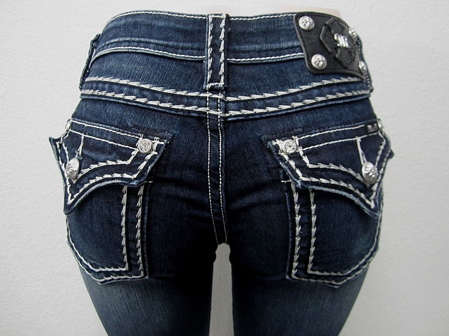 NWT Miss Me Boot Cut Saddle Stitch Dark Jeans  JS5014B58V Size 25 x 32