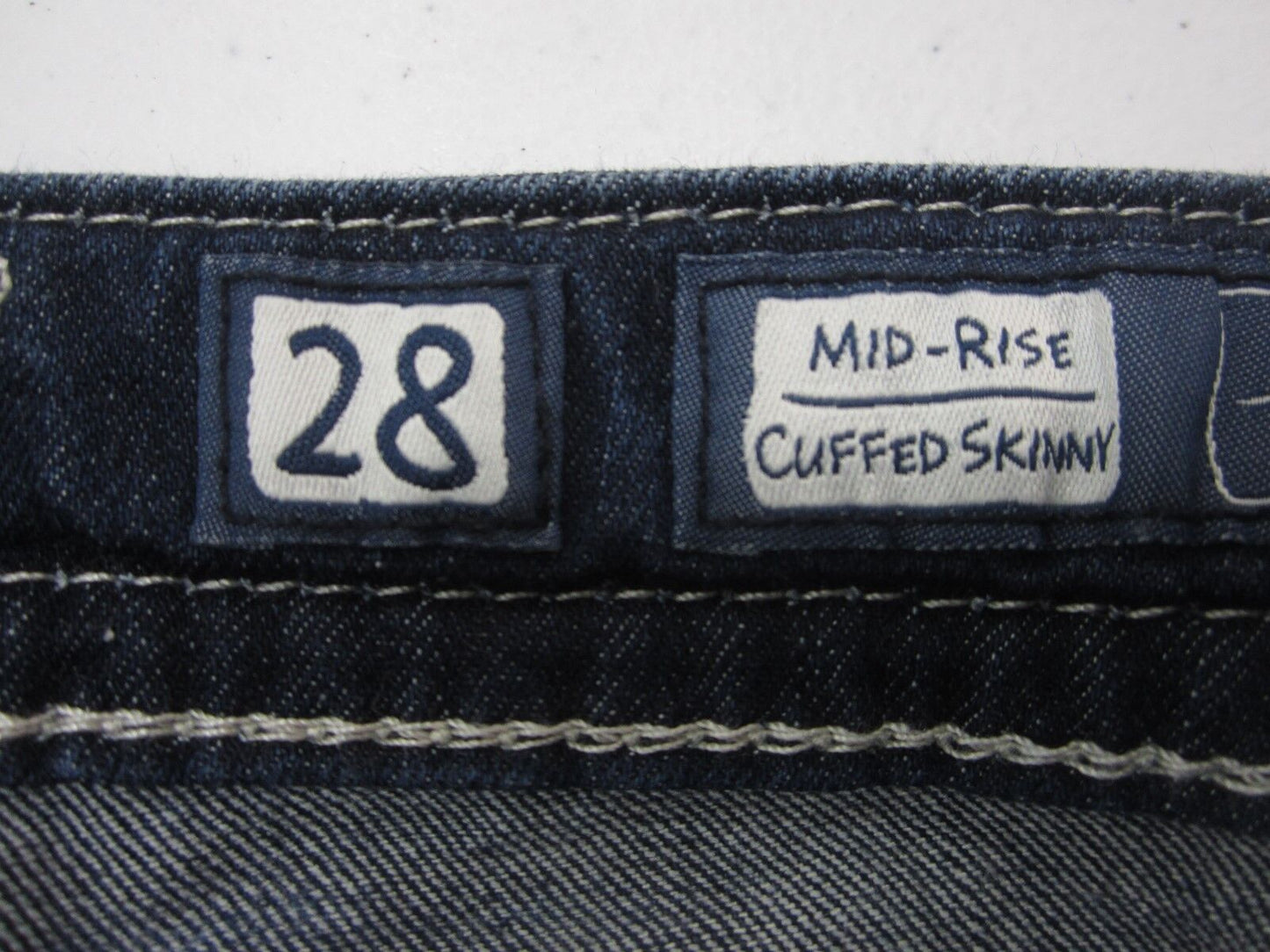NWT MISS ME  MID-RISE CUFFED SKINNY MEDIUM BLUE JEANS MP7727CK SIZE 28 x 27 CUTE