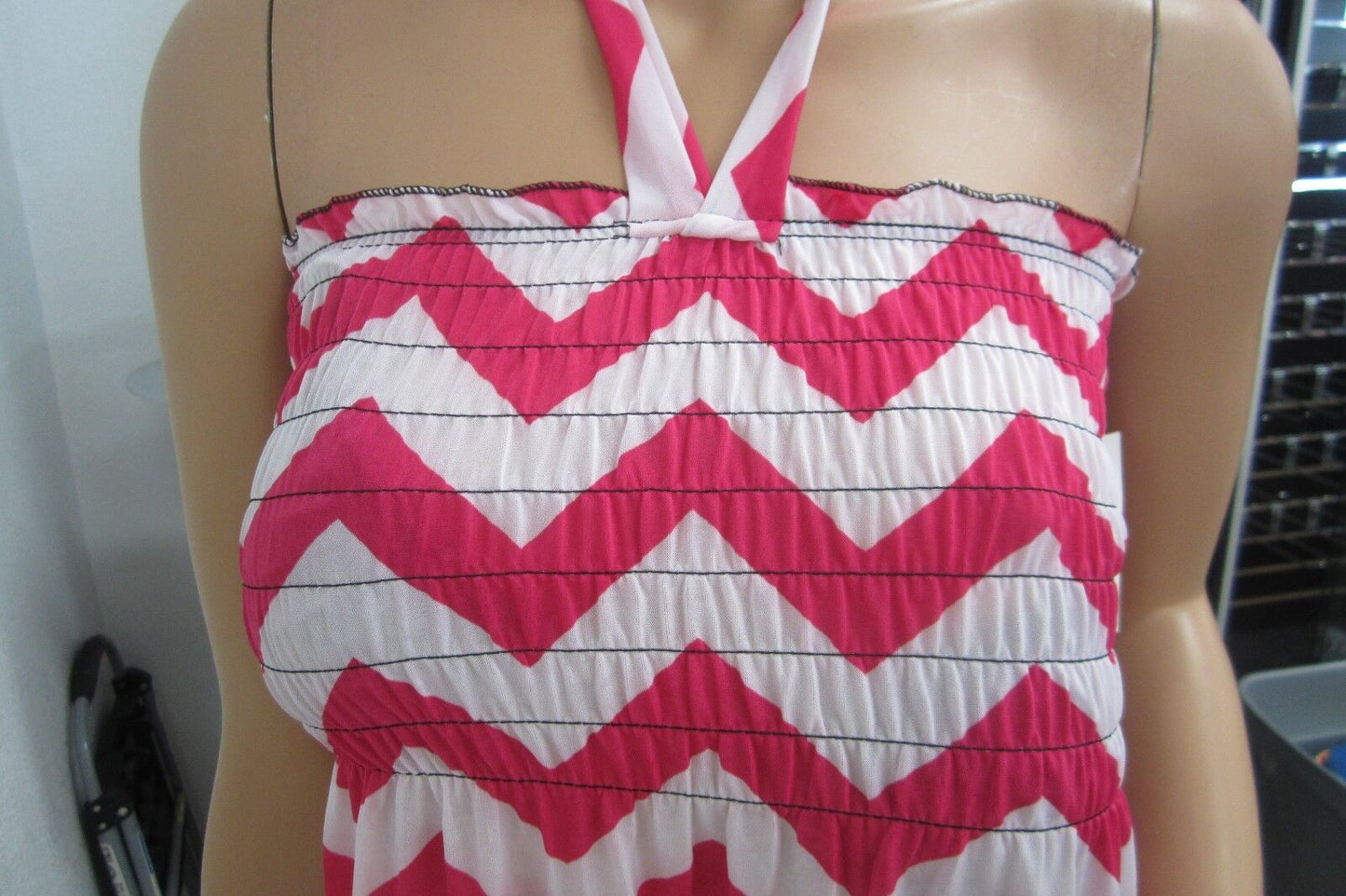 *NWT* CARNIVAL FASHIONS Womens CUTE Red/White Stretch Halter Dress Size Medium