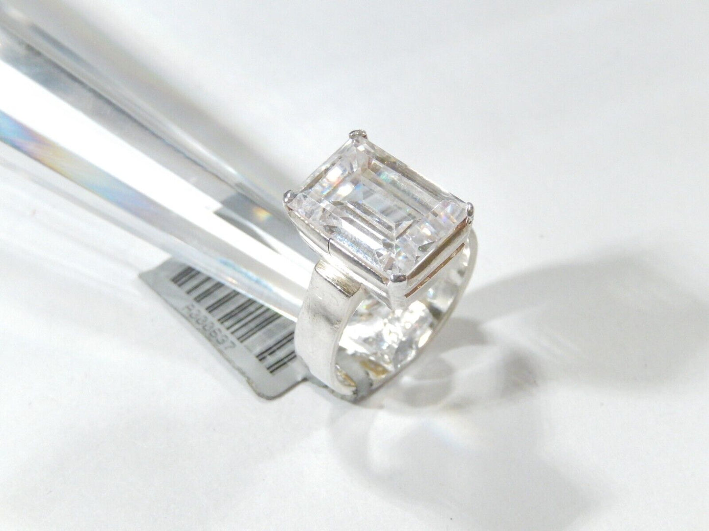 *VINTAGE*  Sterling Silver Solitaire 10.0CT White Emerald Cut CZ  Ring Size 7.75