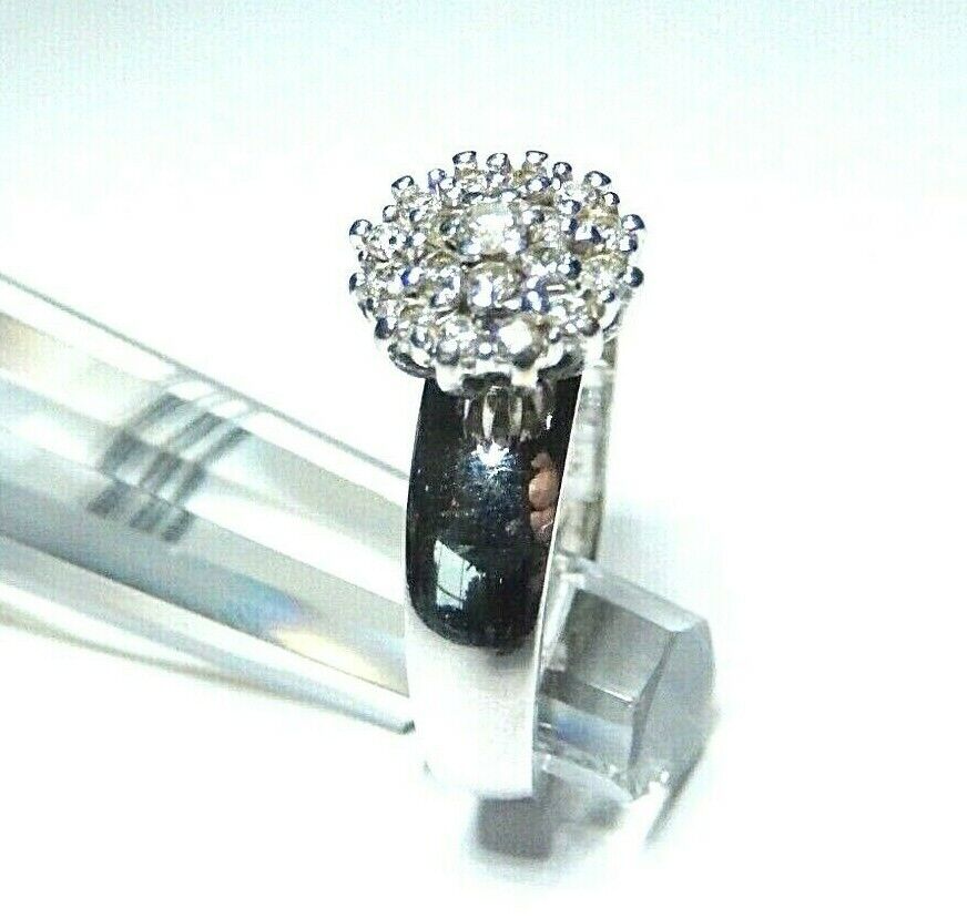 *NWT* 14K White Gold  Round Cut Diamond Cluster Engagement Wedding Ring Sz 6