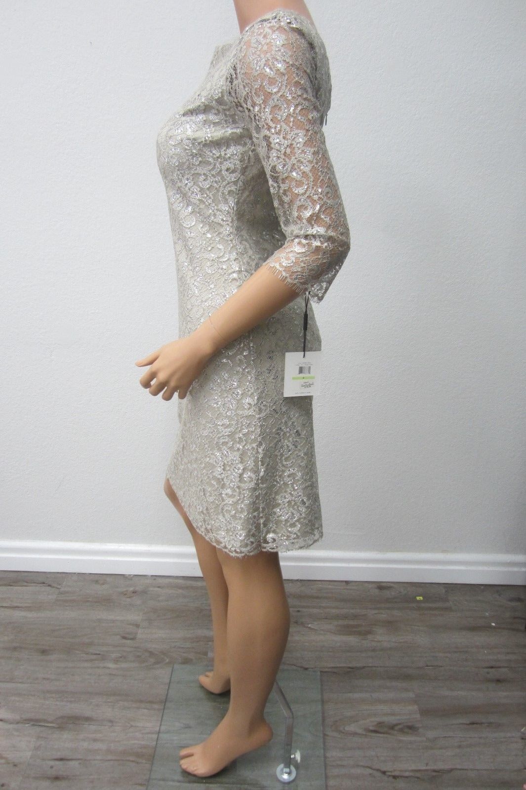 NWT CACHET Beautiful Lace Emboidered 3/4 Sleeve Dress with Silver Sequins Size 4