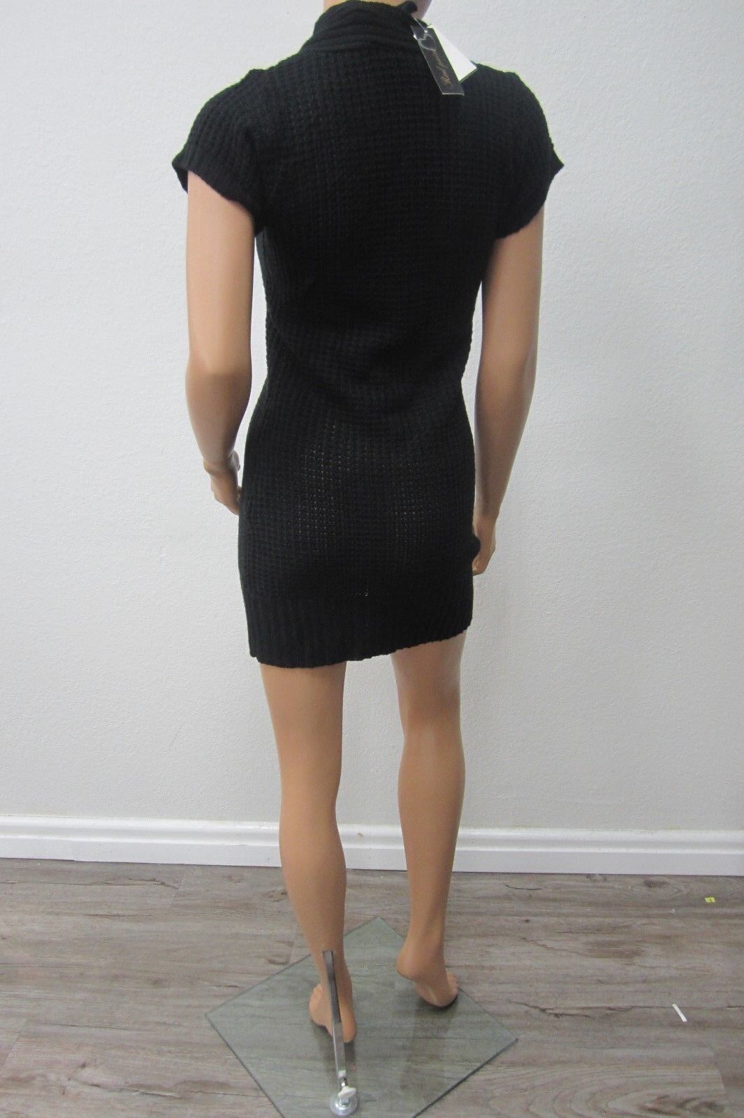 *NWT*RED PAINT - SEXY & CUTE  Cap Sleeves Black Sweater Dress Women's Size Large