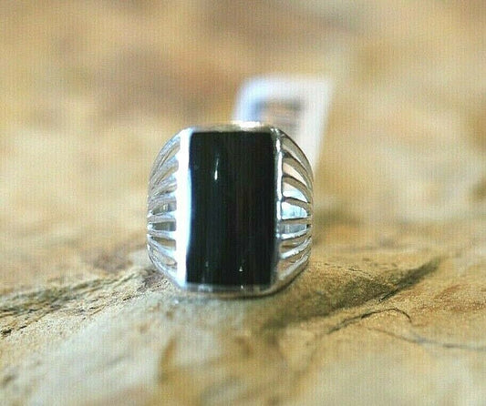 *VINTAGE* LARGE - Artist   "CW"  Sterling Silver Black Onyx Ring Size 7