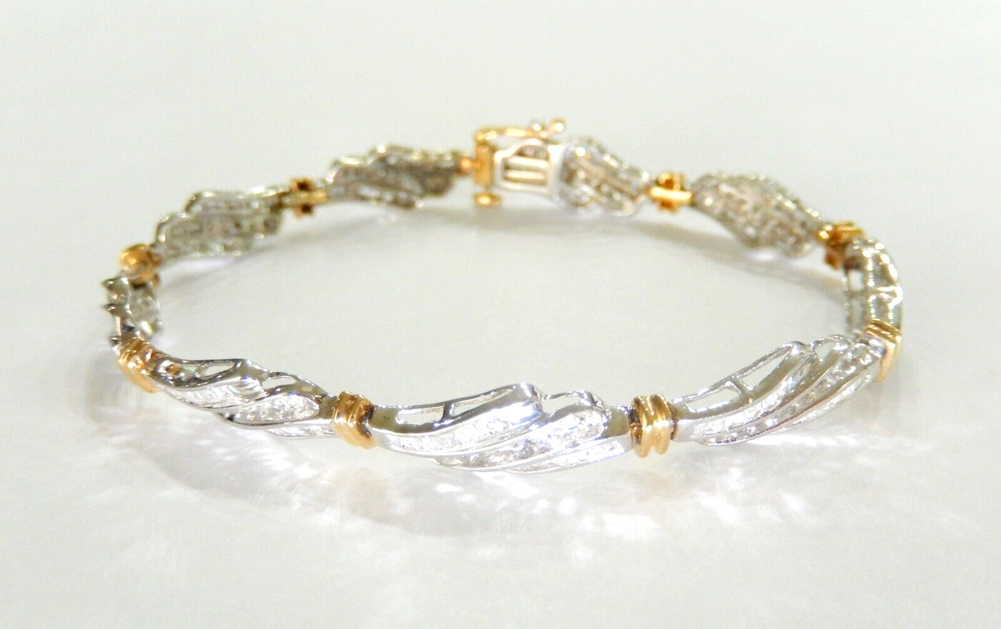 *VINTAGE*  10K Two-Tone Gold 2.00 Ct Natural Diamond  Bracelet 6.5"