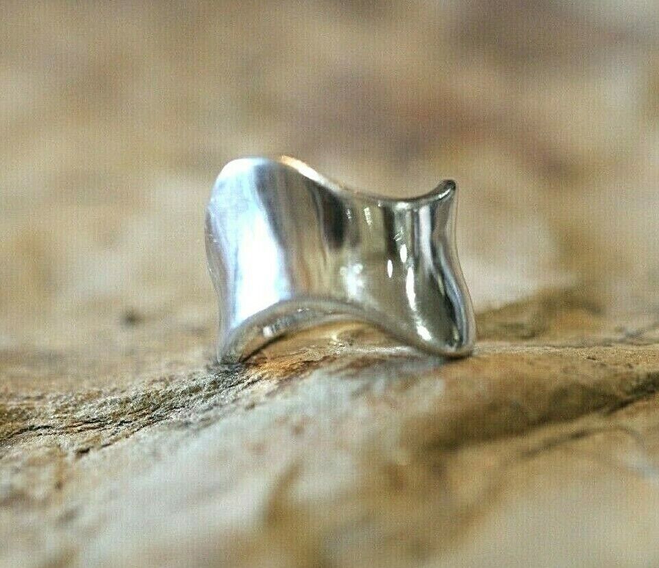 *VINTAGE*  925 STERLING SILVER MODERNIST SWIRL RING  15MM WIDE  Size 8