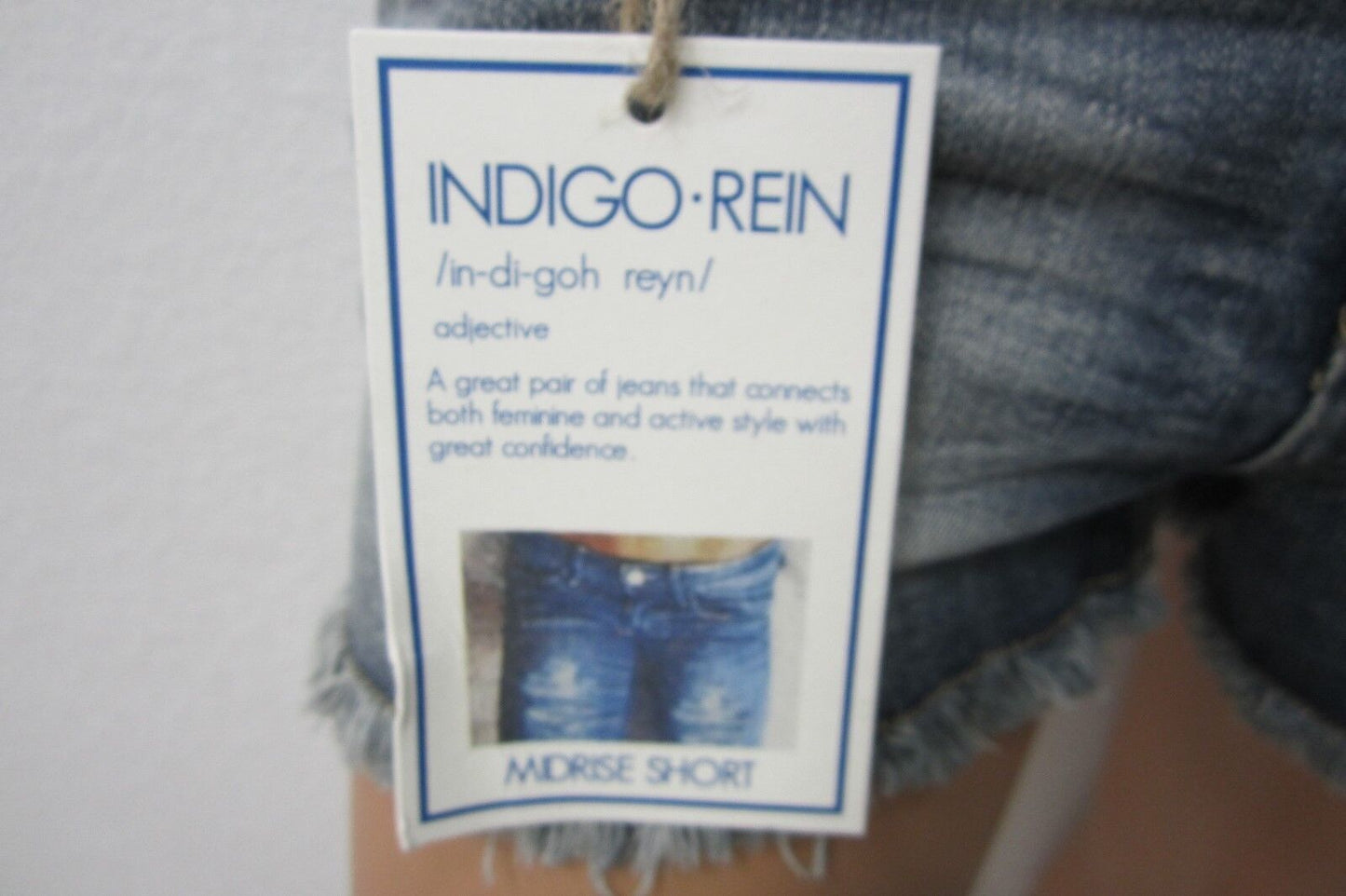 NWT Indigo Rein Women's Size 3  Shorts Blue Fringe Distressed Mid Rise Shorts