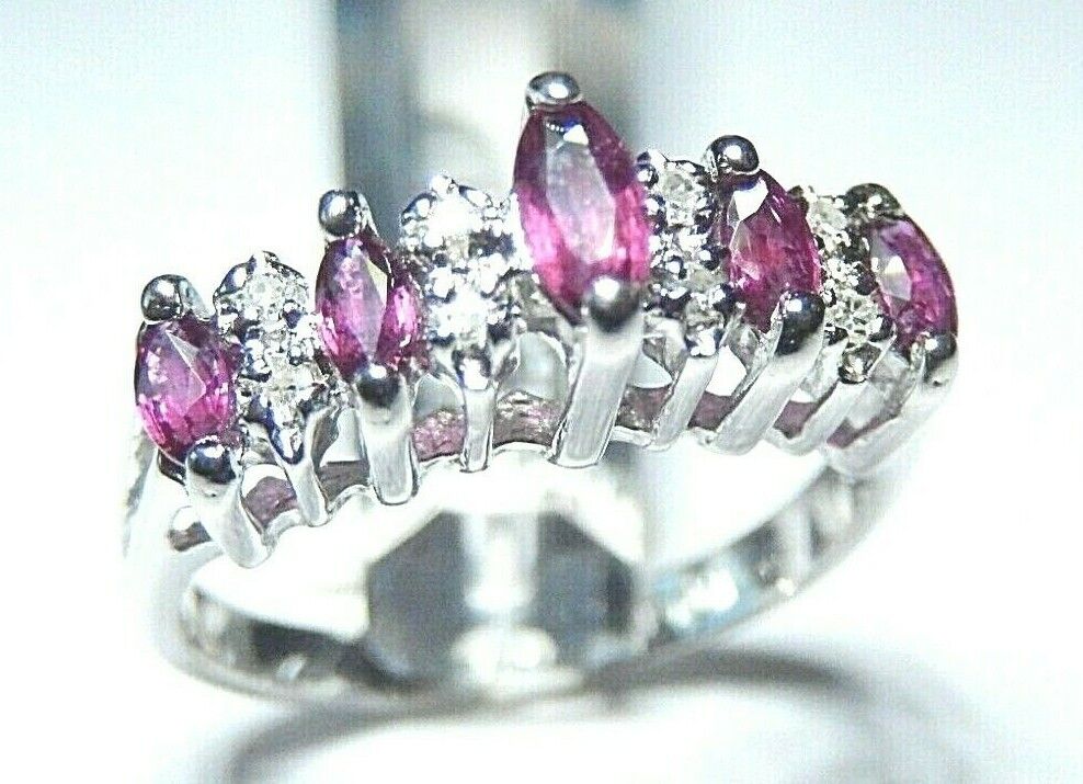 *NWT* 14K WHITE GOLD RUBY & DIAMOND  PYRAMID BAND  RING SIZE 6.75