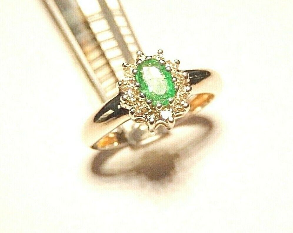 *VINTAGE*  14k White Gold .85CT Natural Emerald & Diamond Halo Ring Size 7.75