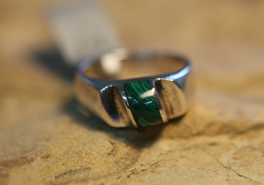 VINTAGE Heavy Taxco Mexico Sterling Silver & Malachite Stone Dome Ring Size 9.75