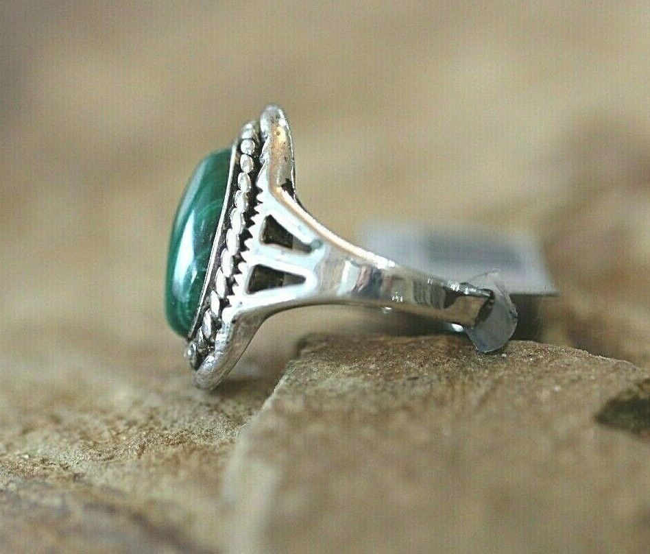 *VINTAGE* Sterling Silver Green MALACHITE Oval SOLITAIRE Southwestern Ring Sz6.5