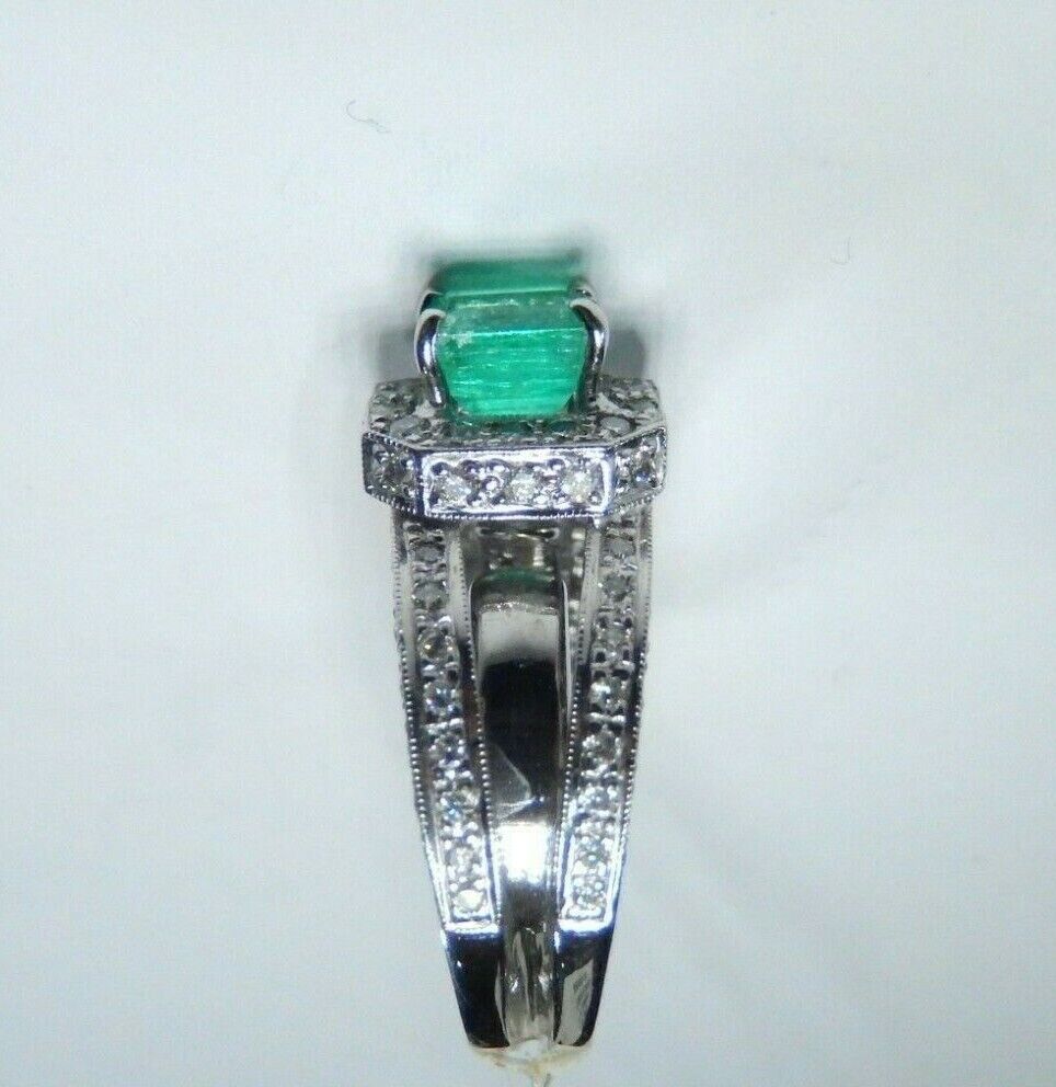 14K White Gold 1.50 Carat Natural Deep Green Emerald and VS Diamond Ring Sz 5.5