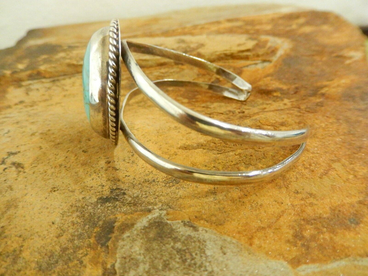 Vintage Large Mexico Sterling Silver .925 & Turquoise Bracelet Cuff 26.74gms