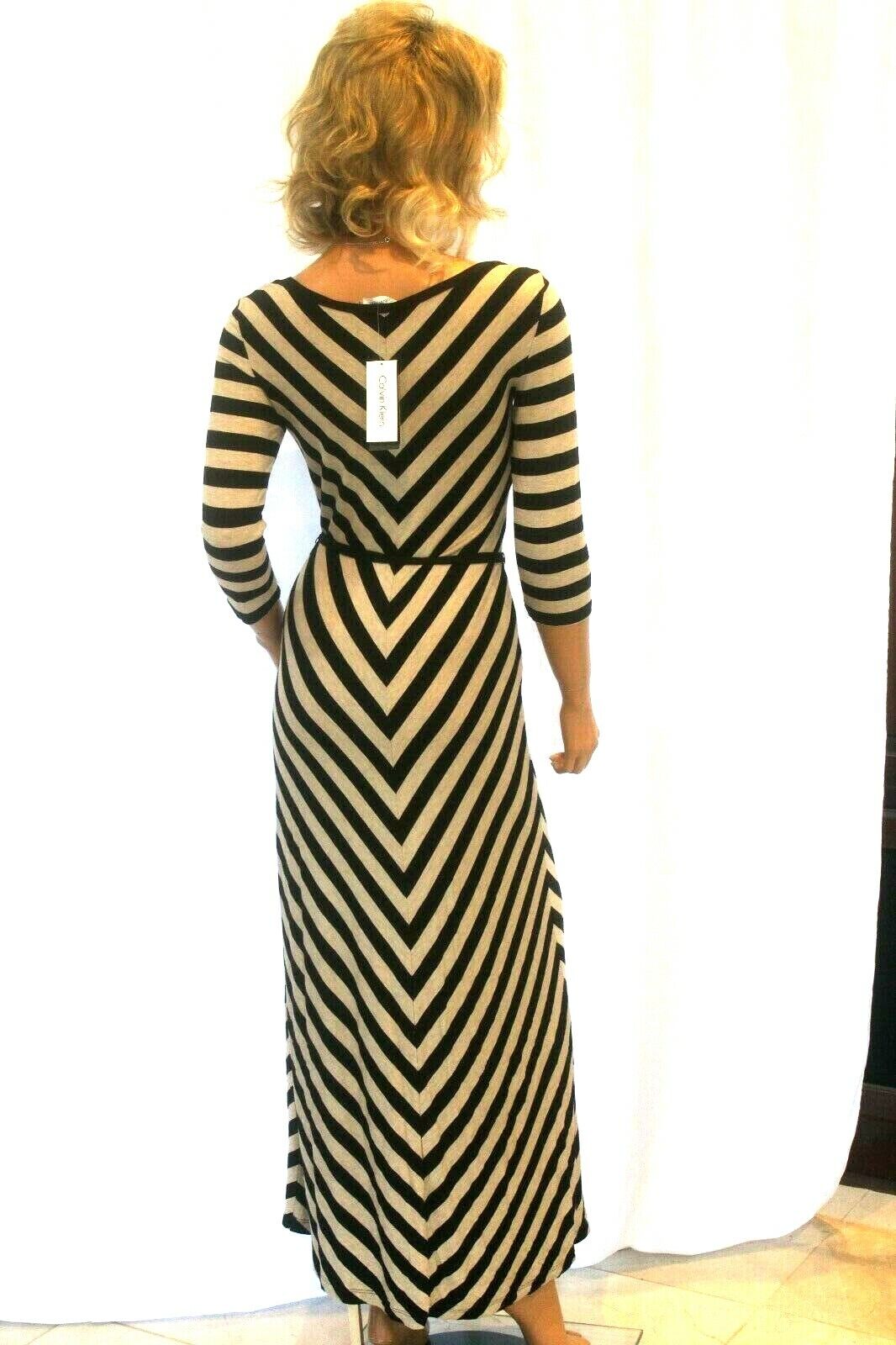 *NWT*  $168. CALVIN KLEIN Women’s Black And Grey Striped Maxi Dress Size 2