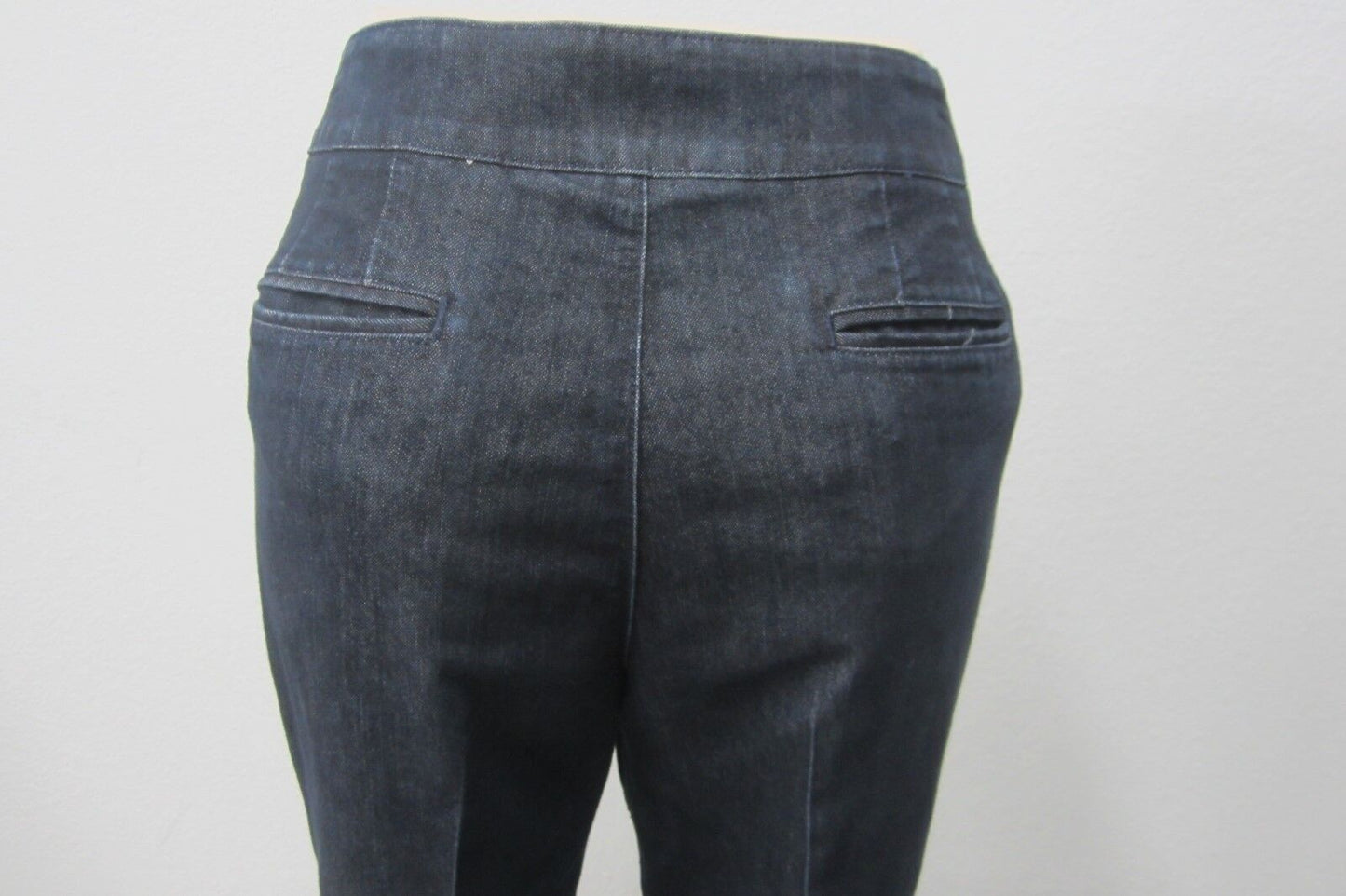 *MINT*  Chico's Platinum Dark Wash Stretch Womens Boot Cut Jeans Size 2 x 27.5"