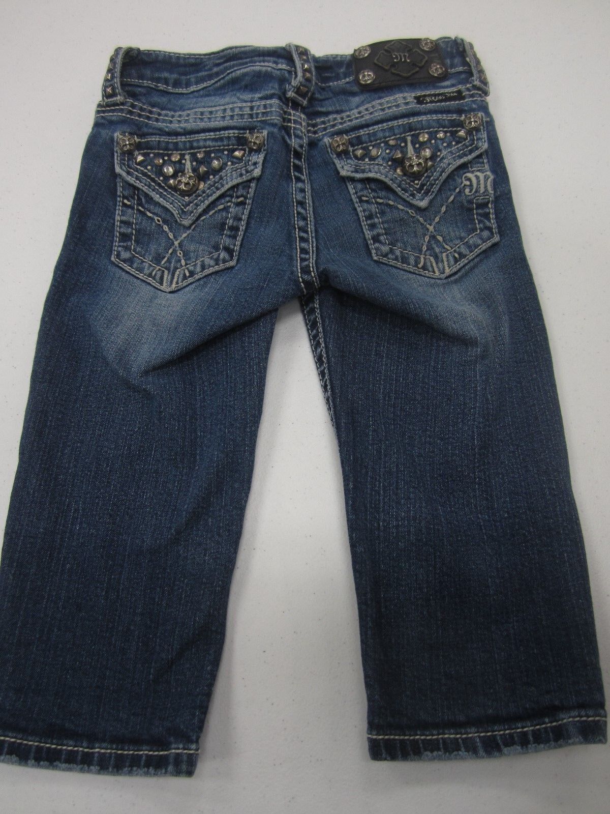 MINT GIRLS MISS ME Capri Jeans Med Blue Cute Studs/Crystals Design Size 10  x 14