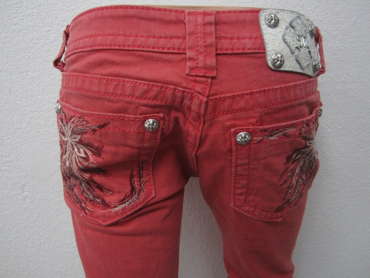 MINT Miss Me Jeans JP5636 S3 Skinny Ruby Color Super Cute Size W27 x L30
