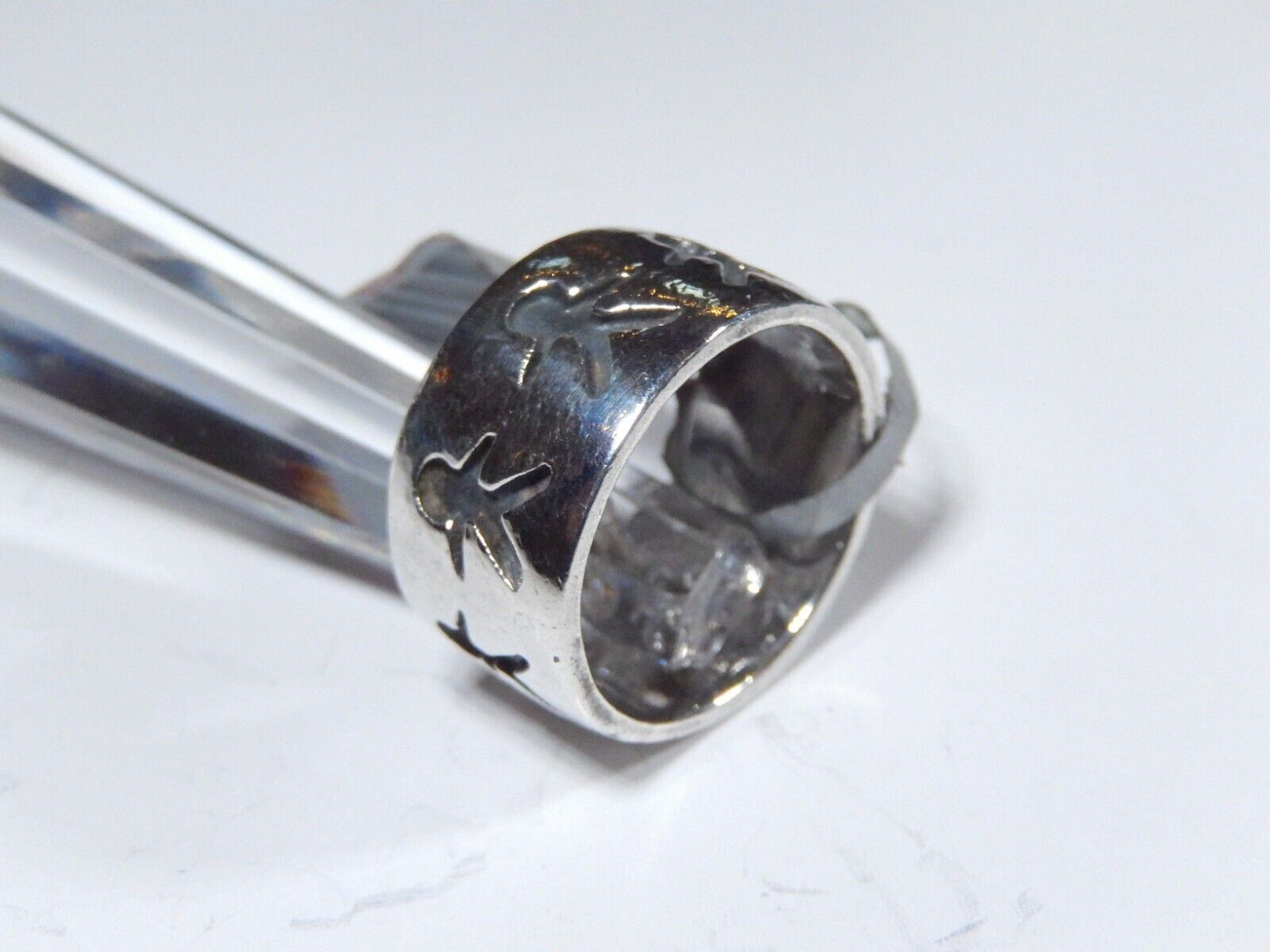 *VINTAGE* SOUTHWEST Sterling Silver Children Playing 10mm Wide Band Ring Sz 5.75