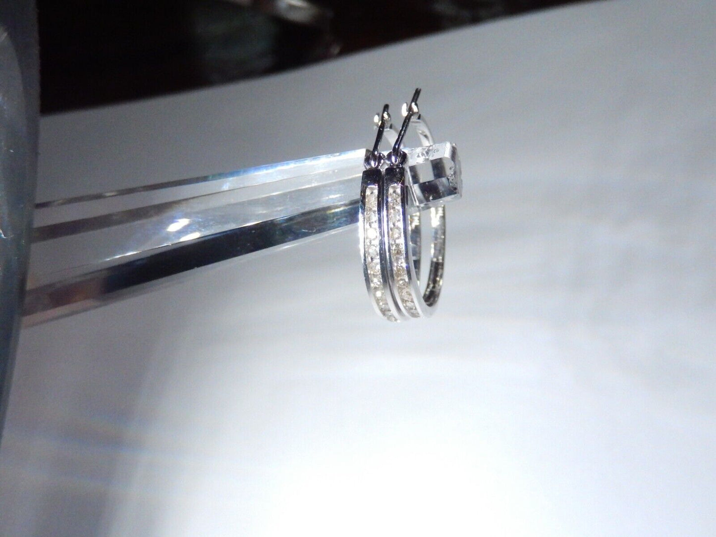 *NWT* Women's 10K White Gold 1/5CT Channel Set Diamond  Hoop 22mm  Earrings