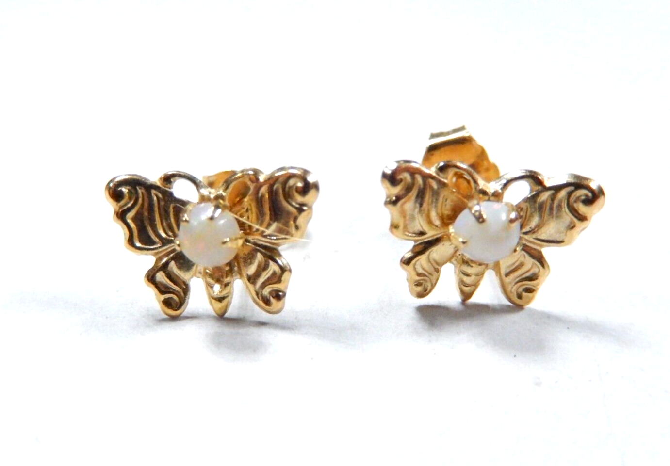 14K Yellow Gold Cute Butterfly OPAL Cabochon Stud Earrings