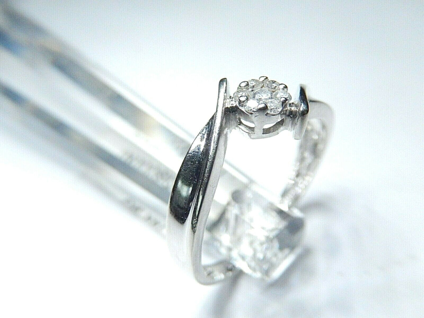 14k White Gold Bypass Round Seven Diamond Band Ring Size 7