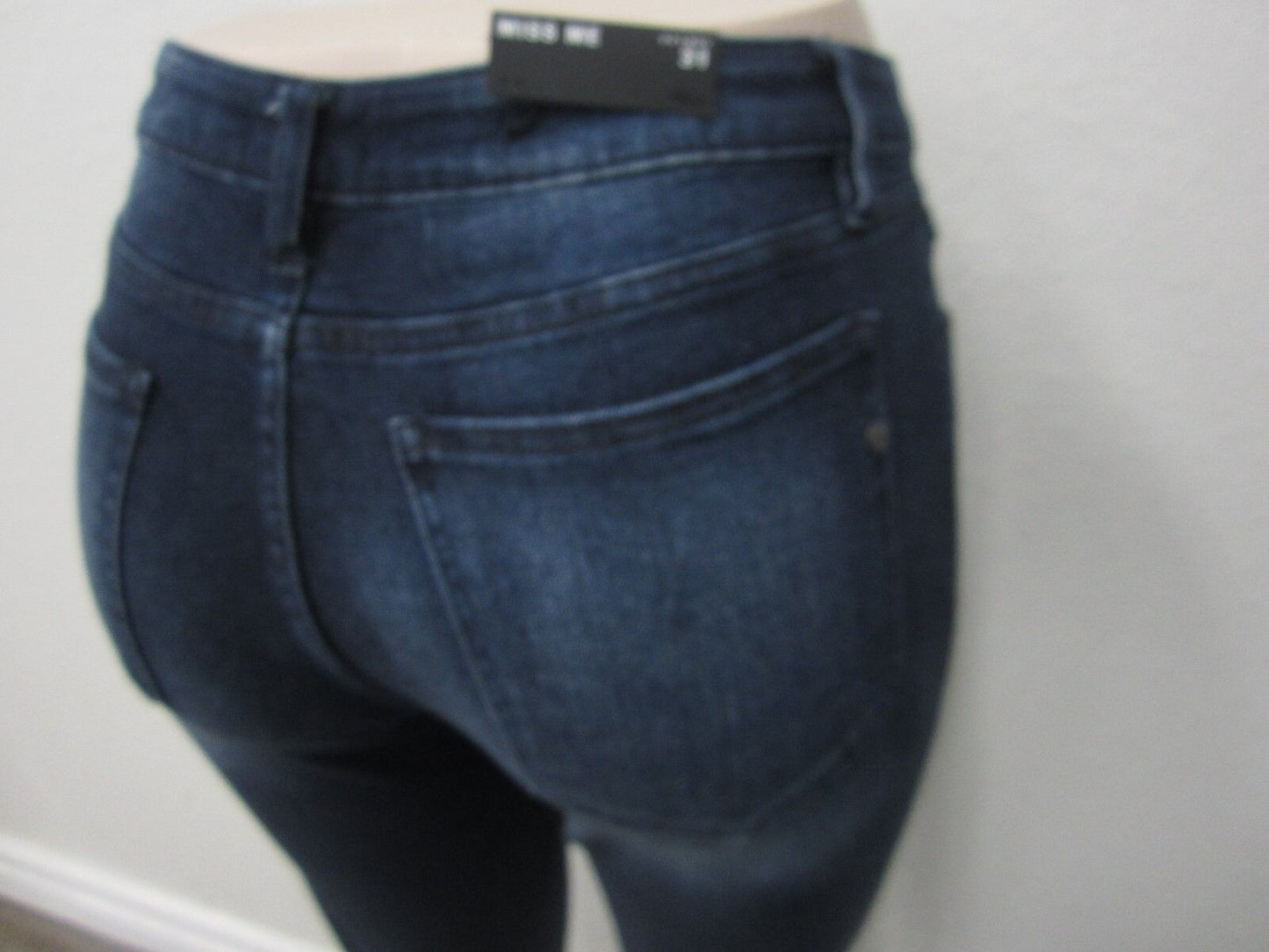 NWT Miss Me Cute Skinny Jeans M1001S31 Mid Rise Dark Blue 29 X 29