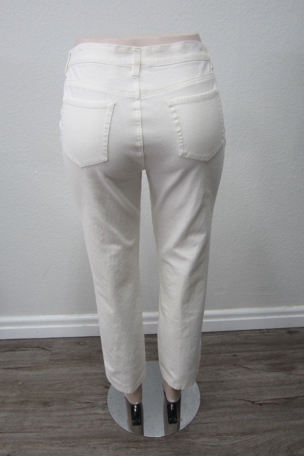 *MINT*  Slimming Chico's Off White Cotton Blend Jeans Skinny Leg Women's Size 2