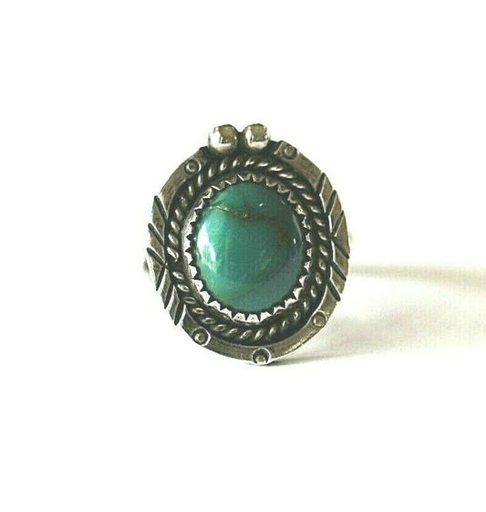 *VINTAGE*  Navajo Turquoise Sterling Silver Native American Ring Size 9