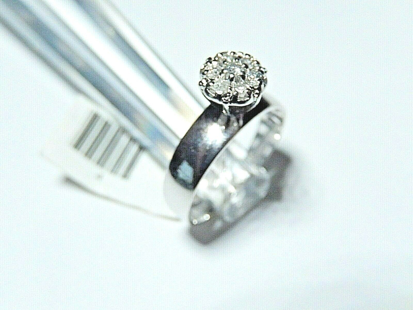 *NWT* 14K White Gold 4.5mm .25CT Seven Diamond  Engagement Wedding  Ring Sz 6.25