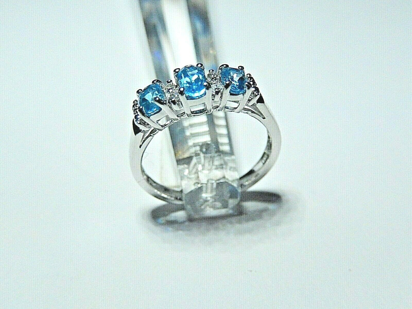 *NWT* Solid 10k White Gold 3 Stone Blue Topaz & Diamond Ring Size 5.5