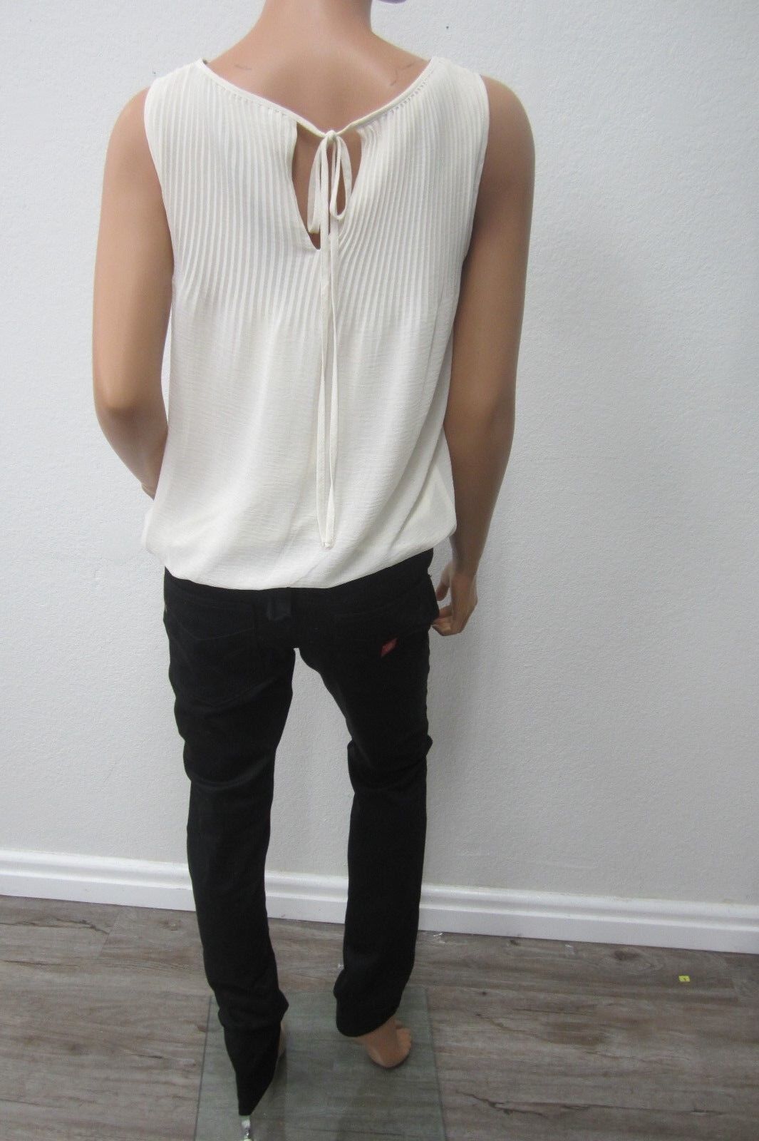NWT M.S.S.P.MAX STUDIO SPECIALTY PRODUCTS Women's Sleeveless Lined BeigeTop Sz S