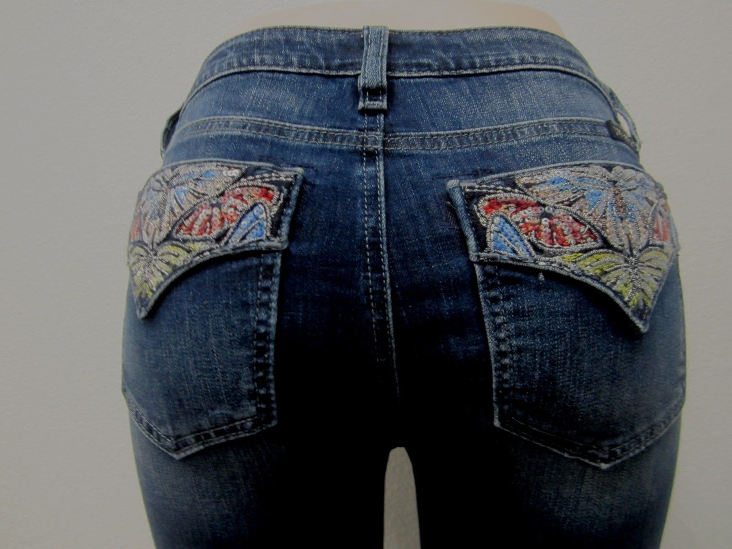 NWT MISS ME Embellished Pockets Skinny Stretch Jeans 27 x 30 Medium Blue M3033S