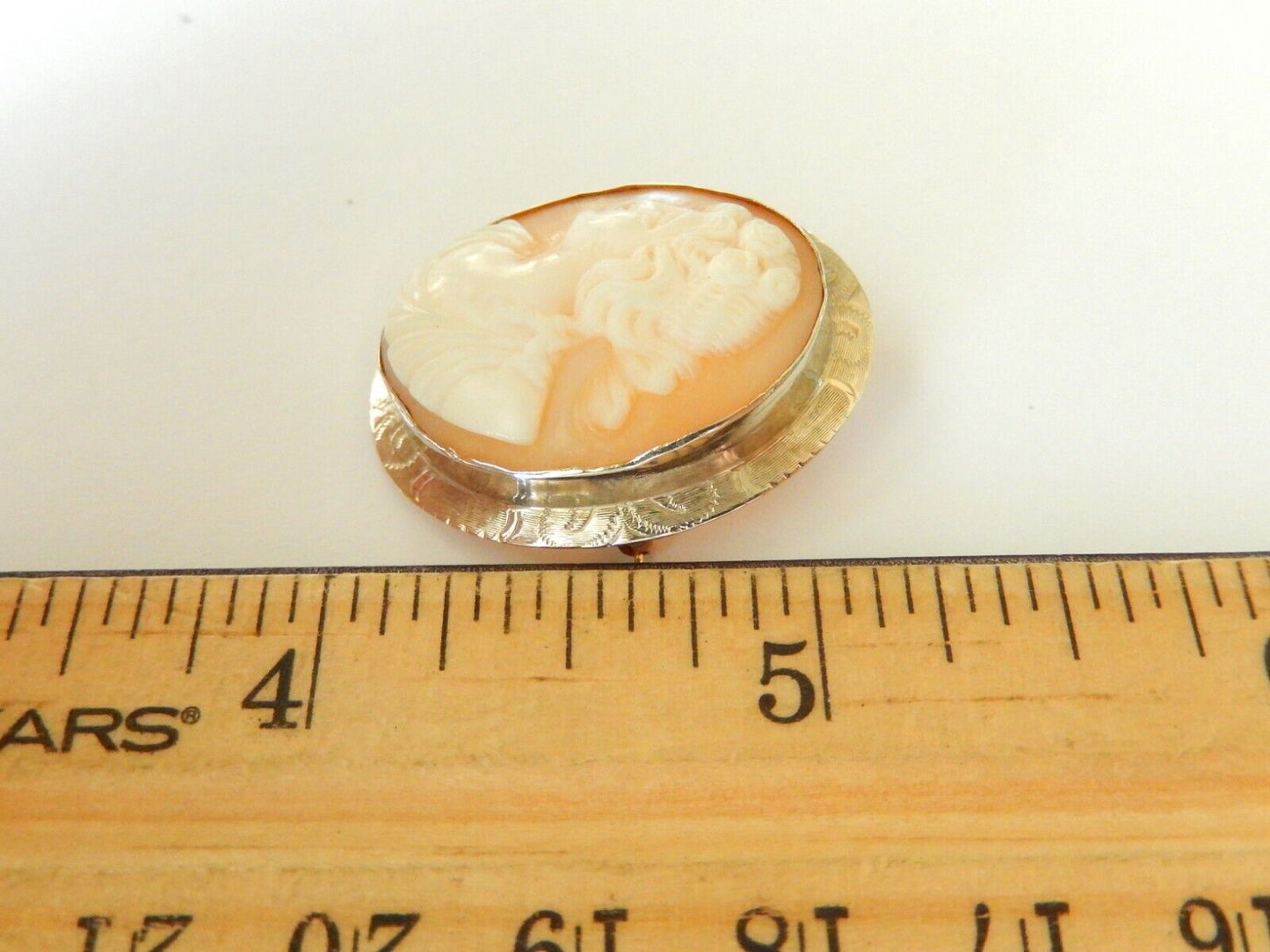 *VINTAGE* 14k Yellow Gold Large Carved Shell Cameo Brooch Pin or Pendant 1 3/8"