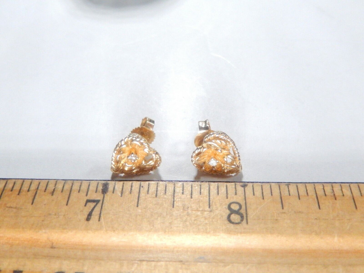 *VINTAGE*  14K Yellow Gold  Diamond  Heart & Flower Stud Earrings