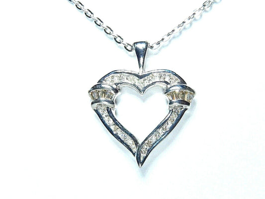 *NWT*  10K White Gold 1/4 CT Round & Baguette Diamond Heart Pendant w/ 18" Chain