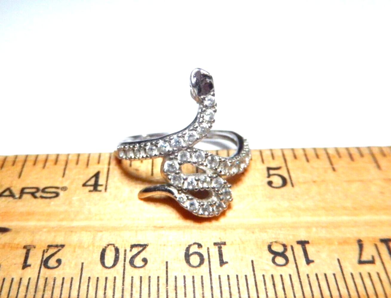 *VINTAGE*   BEAUTIFUL Sterling Silver And CZ Snake Ring SIZE 6