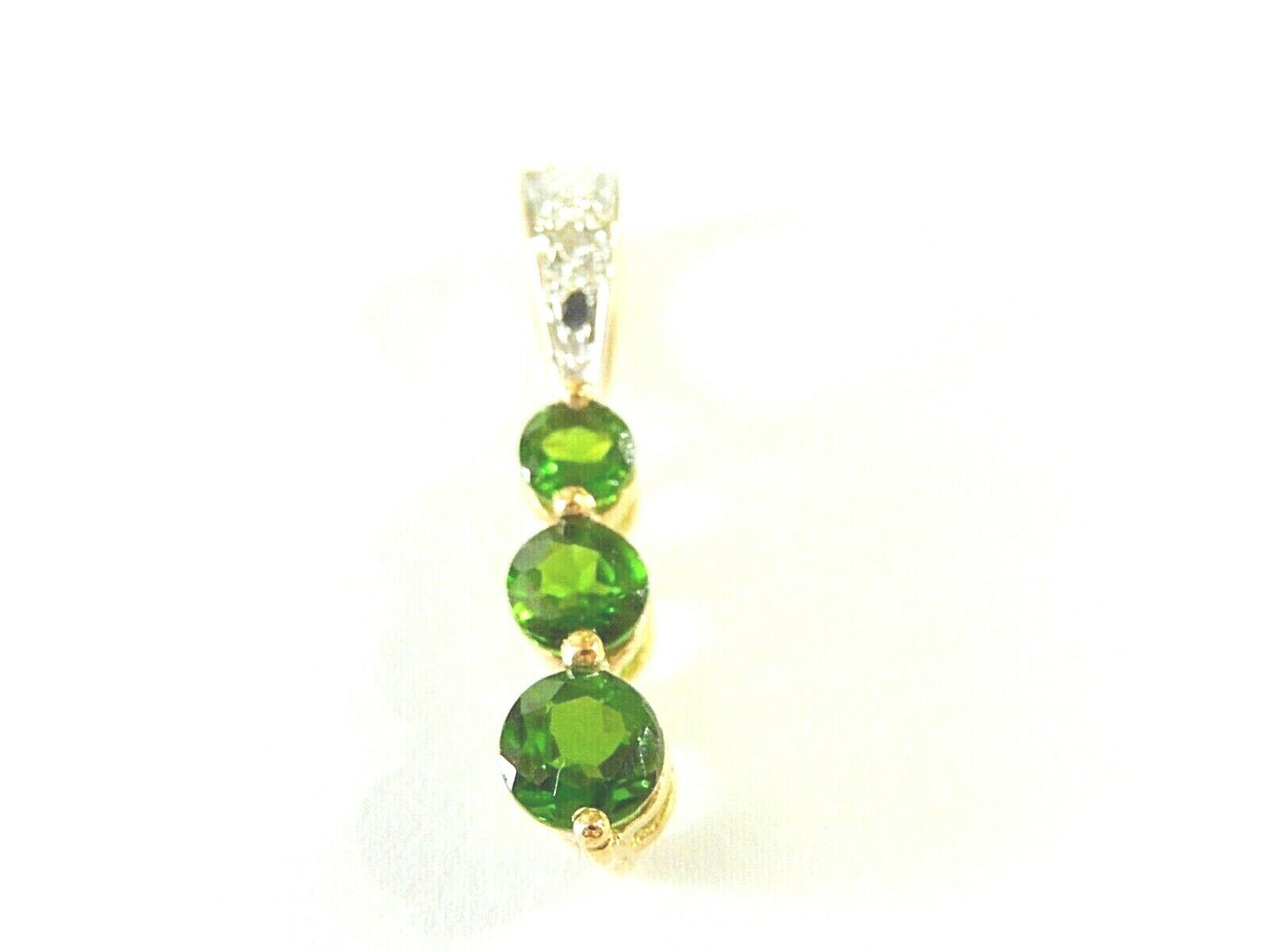 *NWT* 14k Yellow Gold .79CT 3 Stone Chrome Diopside & Diamond Pendant 7/8" Tall