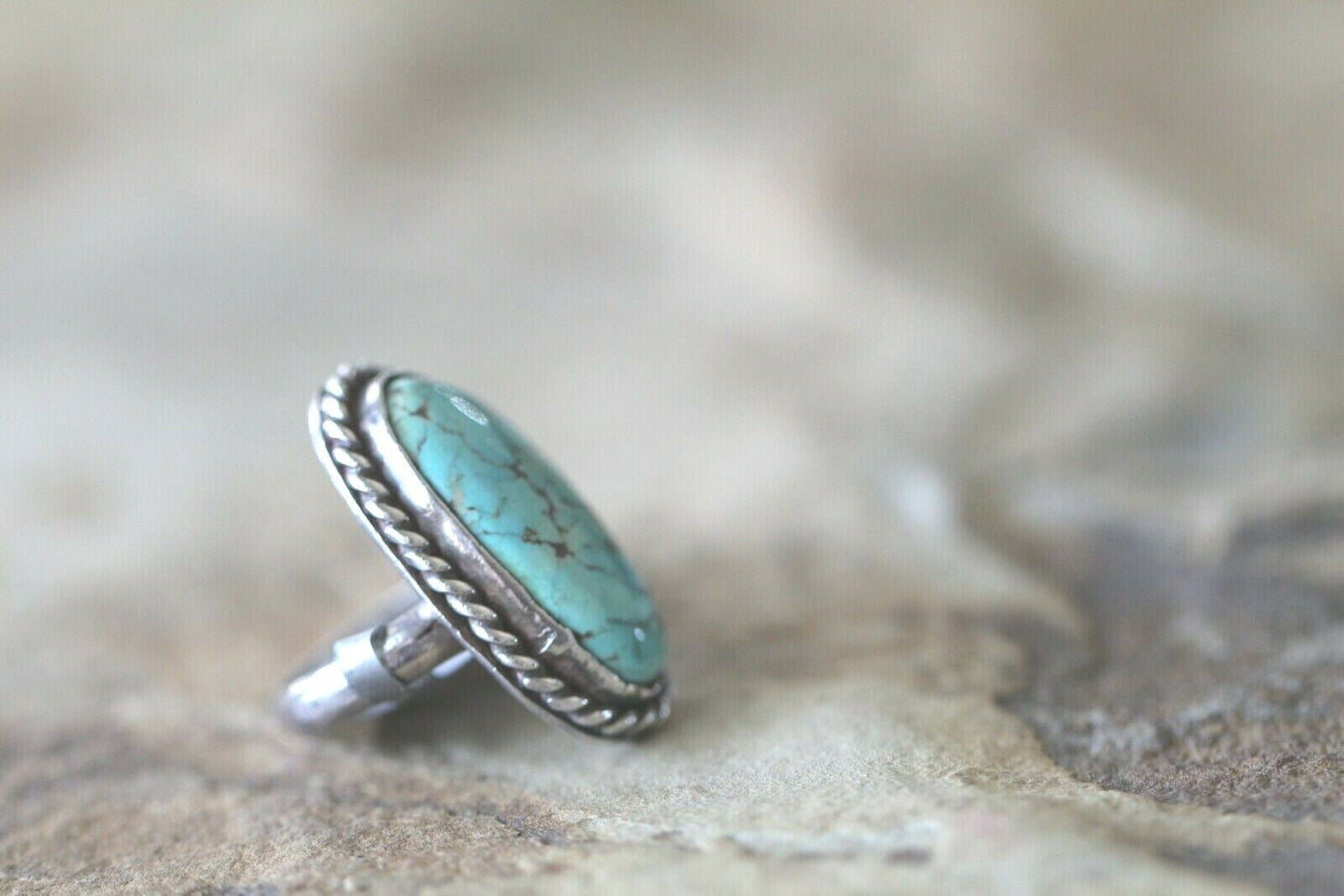 *VINTAGE* Handmade Native American Green Turquoise Sterling Silver Ring Size 3.5