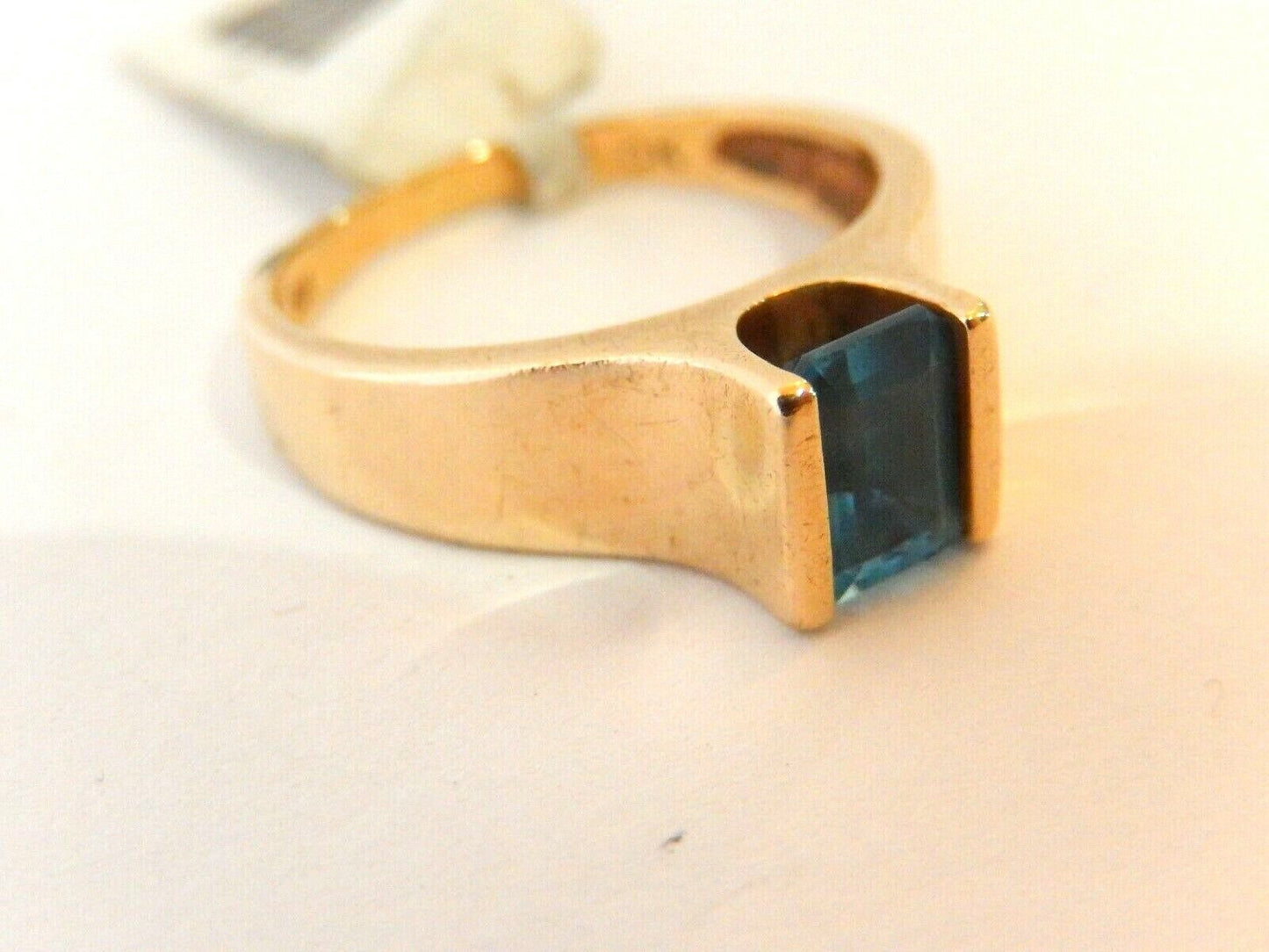Ladies 10k Yellow Gold Emerald Cut Swiss Blue Topaz Ring Sz 8.5