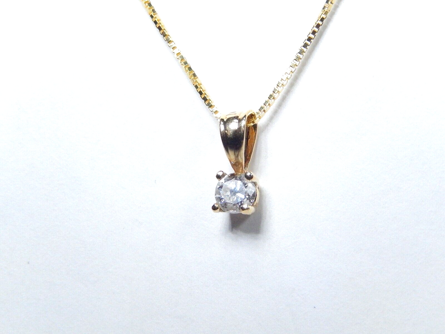 14KT YELLOW GOLD .20CT ROUND NATURAL DIAMOND SOLITAIRE PENDANT w/18"chain