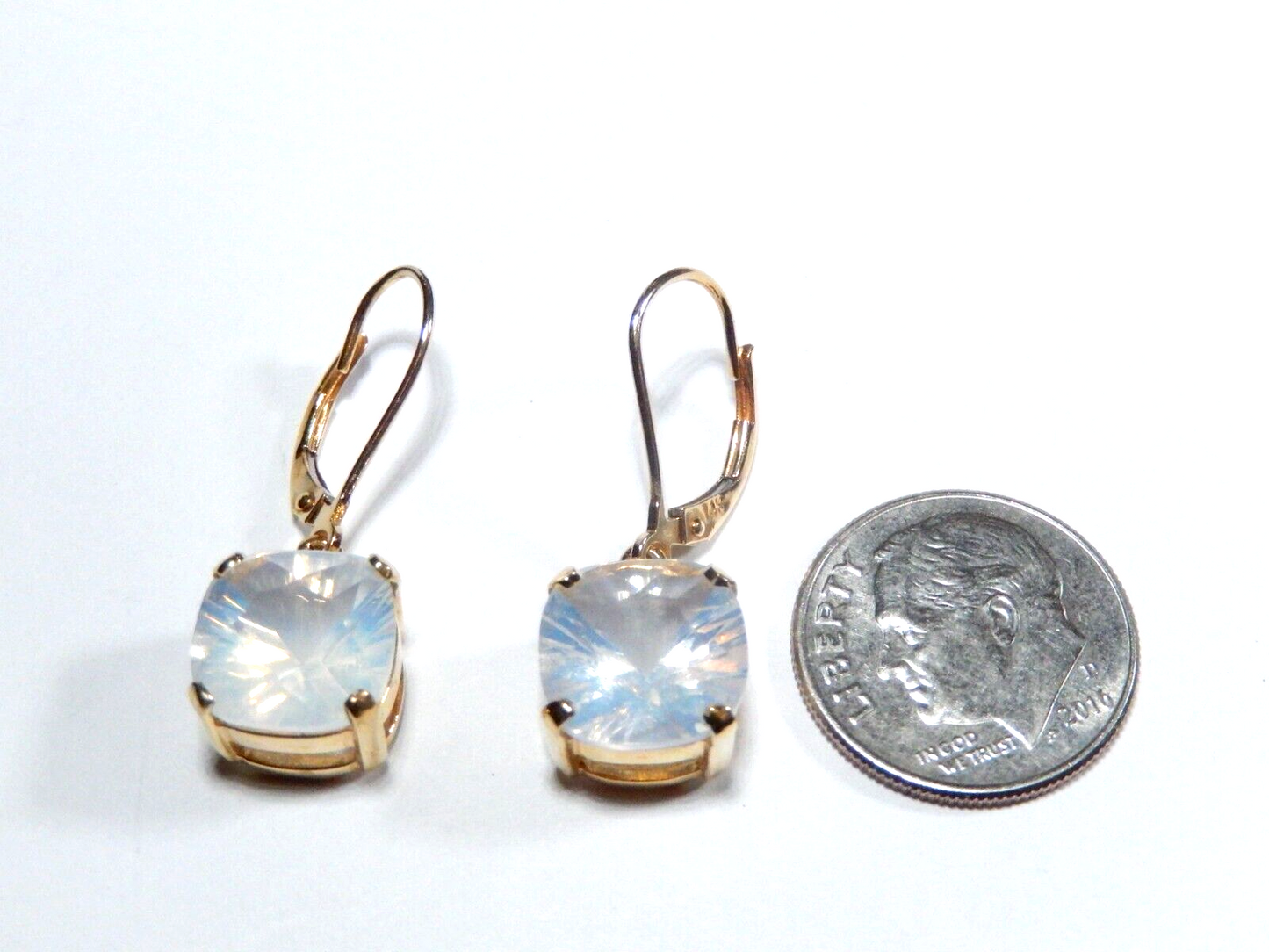 *VINTAGE*  14K Yellow Gold  16.00 CT White Pearl Opal Lever back Dangle Earrings