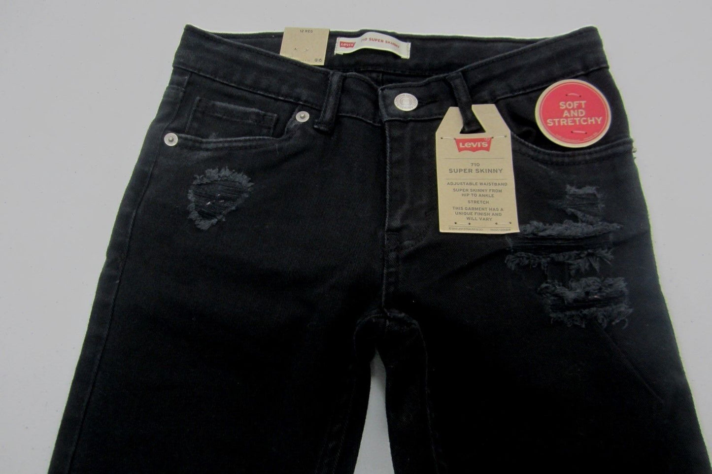*NWT* Levi’s 710 Super Skinny Mid Rise Girl's Black Jeans Size 12R