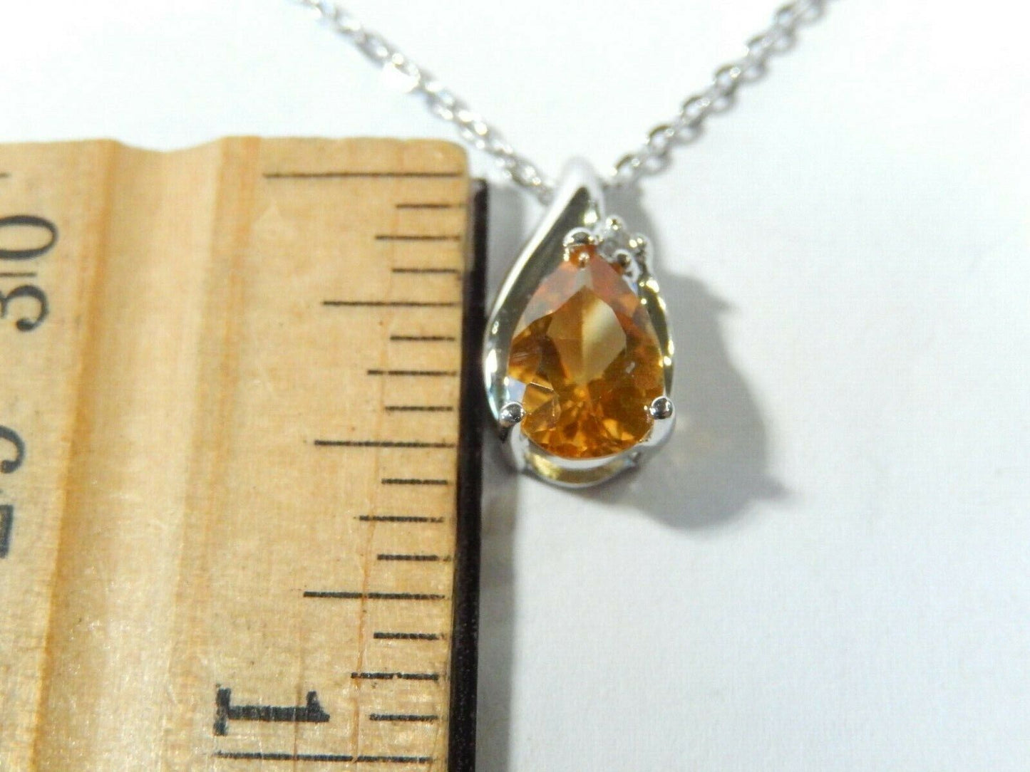 *NWT* 14k White Gold 1.00 CT Pear Citrine And Diamond Pendant with 18" Chain