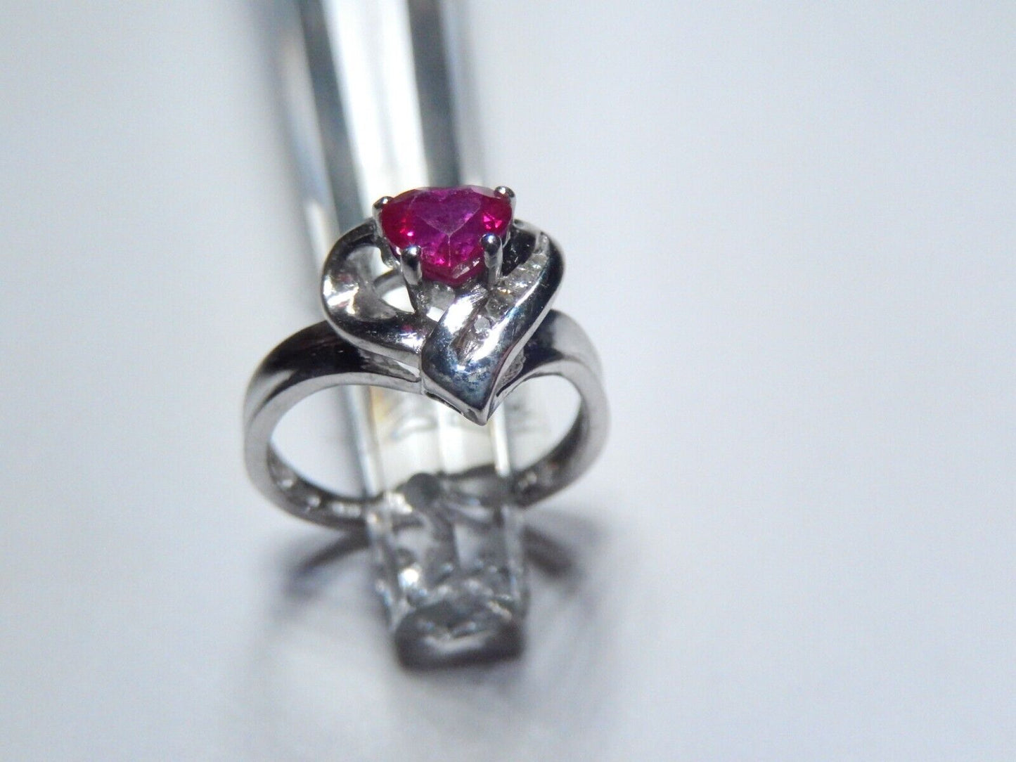 *NWT* 10K White Gold Heart Lab Created Ruby & Natural Diamond Ring Sz 4.25