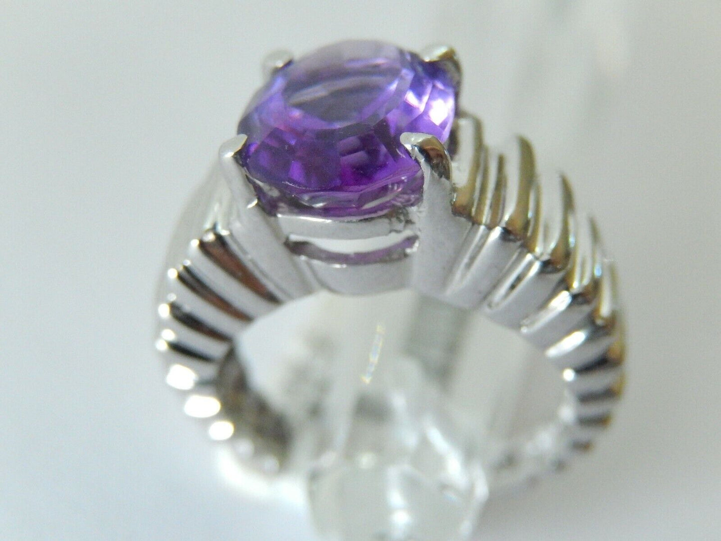 *VINTAGE MODERN* 14k White Gold Oval Deep Purple Amethyst Solitaire  Ring Sz 5