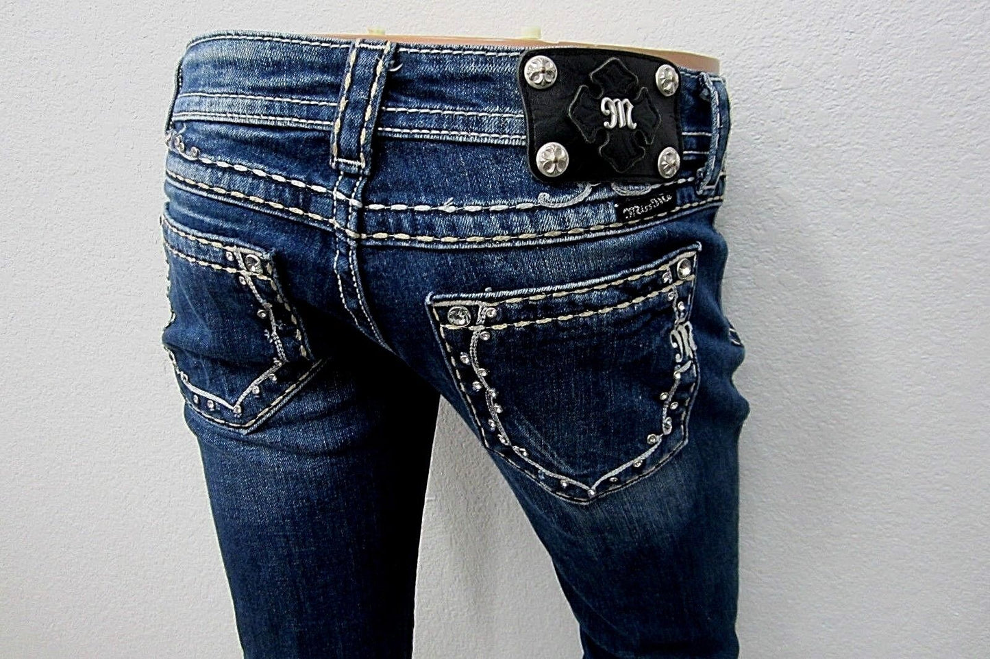 NICE  MISS ME Distressed Dark Low Rise Boot Crystals Jeans JW5161B2 Size 27 x 29