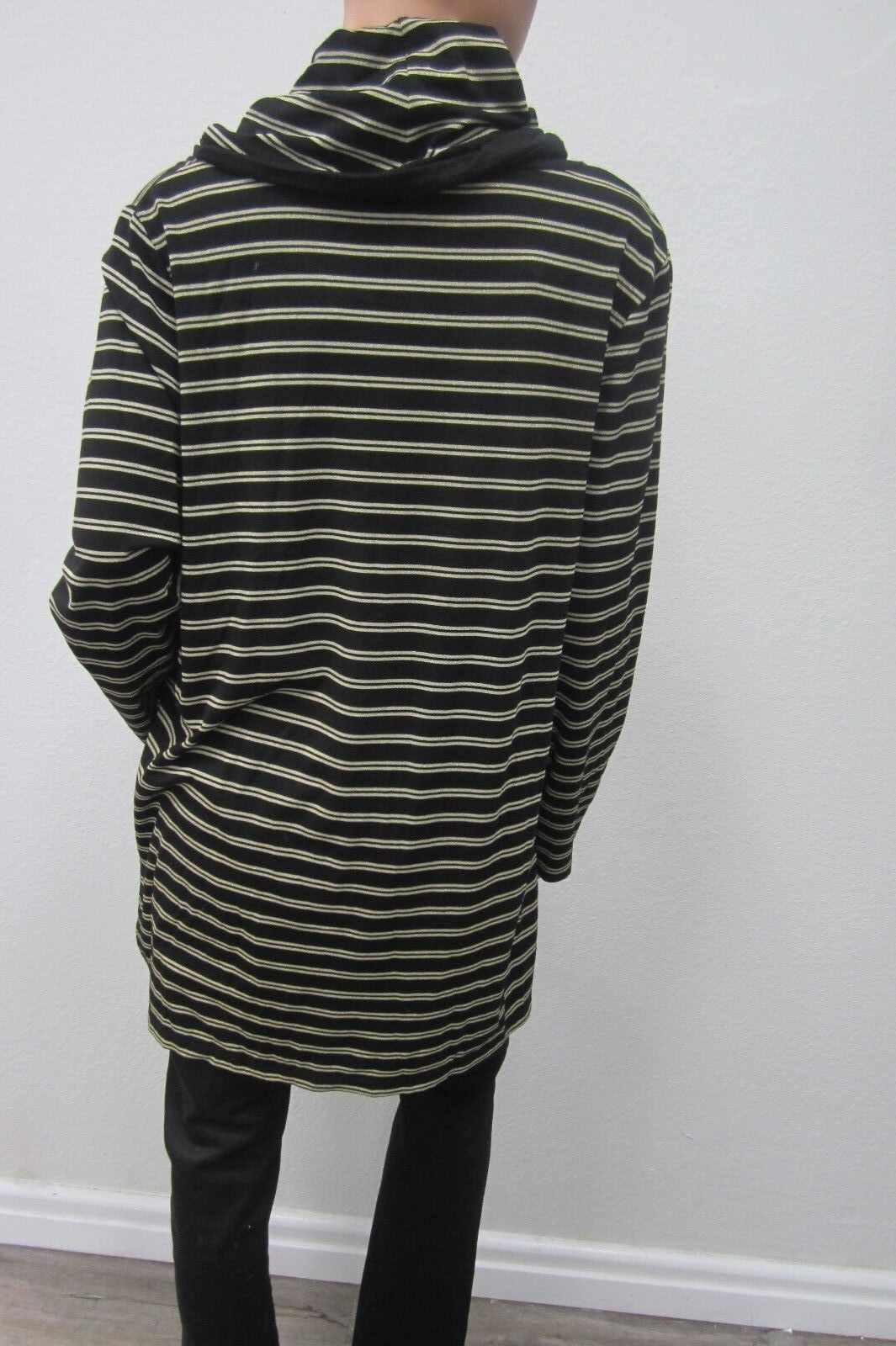 NWT Zenergy by Chico’s  Long Sl Cowl Neck CUTE  Stretch Knit Top Sz 2